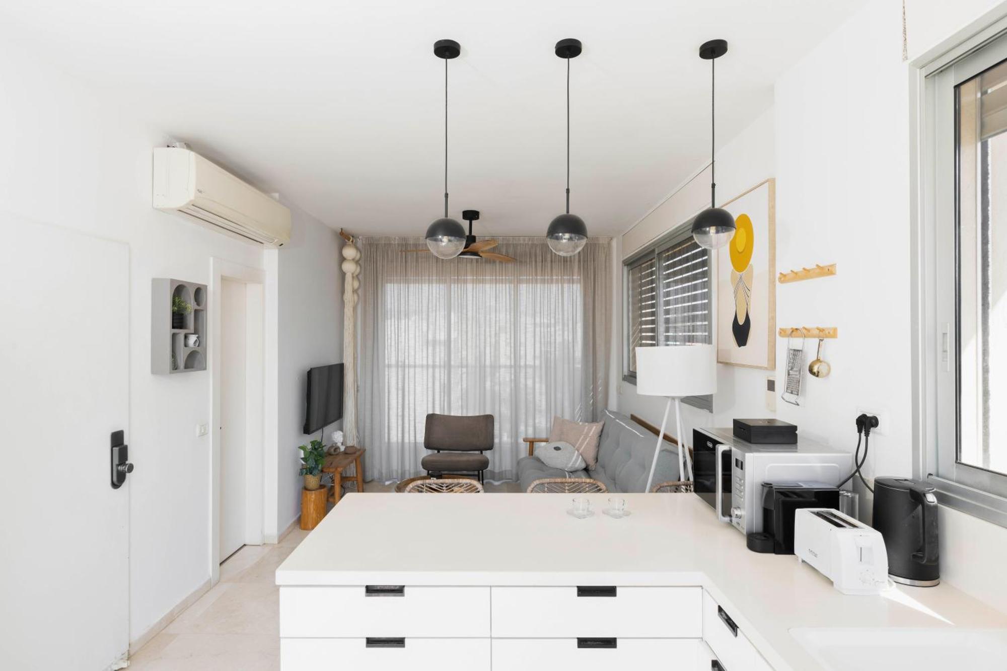 The Beach Life Complex - By Localz Group Tel Aviv Bagian luar foto
