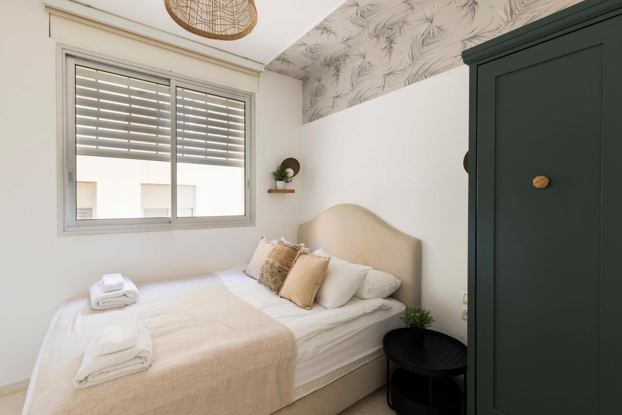 The Beach Life Complex - By Localz Group Tel Aviv Bagian luar foto