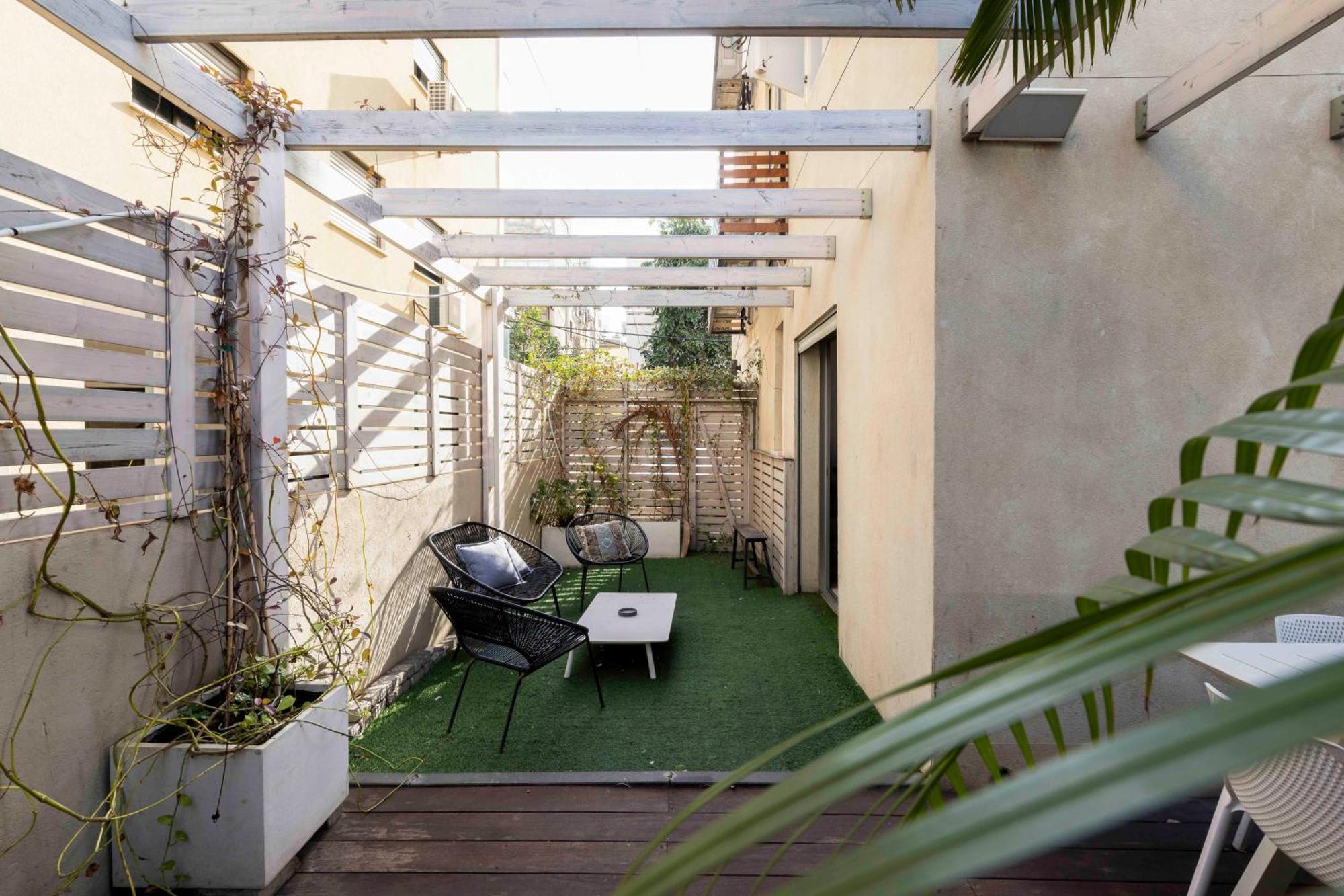 The Beach Life Complex - By Localz Group Tel Aviv Bagian luar foto